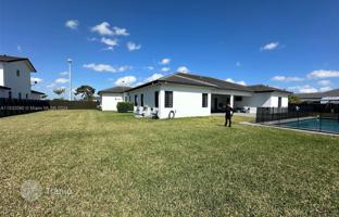 5-bedroom house 489 m² in Homestead for $1,699,000