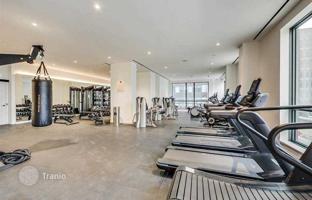 2-bedroom apartment in Roehampton Avenue for C$925,000