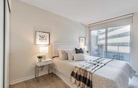 Apartment – Bay Street, Old Toronto, Toronto,  Ontario,   Canada for C$880,000
