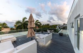 Townhome – North Atlantic Boulevard, Fort Lauderdale, Florida,  USA for $5,699,000