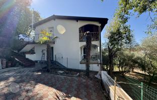 2-bedroom house 126 m² in Primorje-Gorski Kotar County for 315,000 €