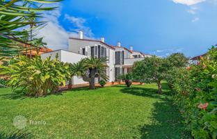5-bedroom villa 526 m² in Puerto de la Cruz for 1,900,000 €