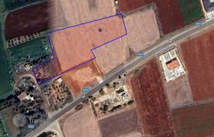 Land plot 7,408 m² in Liopetri for 380,000 €
