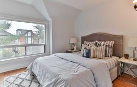 Terraced house – Etobicoke, Toronto, Ontario,  Canada for C$1,307,000