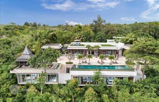 Four-storey villa with a swimming pool in a residence with a beach and a golf course, Samui, Thailand for $13,398,000