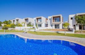 Villa in Limassol with 3 bedrooms, Mouttagiaka for 469,000 €