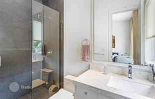 5-bedroom house 464 m² in Coral Gables for $4,500,000