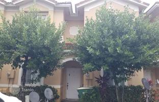 2-bedroom house 122 m² in Tamarac for $354,000