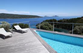 Two sea view villas with pool and land plot on Alonissos island, Greece for 5,250,000 €