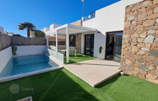 3-bedroom villa 83 m² in Cabo Roig for 360,000 €
