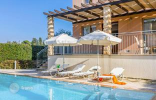 4-bedroom cottage 320 m² in Poli Crysochous for 3,300,000 €