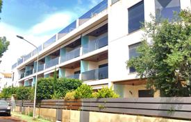 Furnished apartment 800 m from the beach, Alicante, Spain for 185,000 €