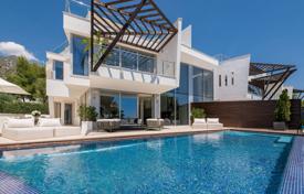 Furnished house in a gated community with infrastructure, Marbella, Spain for 2,690,000 €