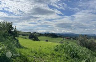Villa 16,000 m² in Volterra for 800,000 €