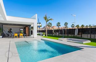 3-bedroom villa 129 m² in Algorfa for 680,000 €