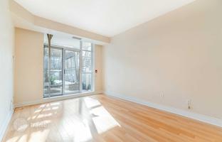 2-bedroom apartment in Old Toronto for C$1,122,000