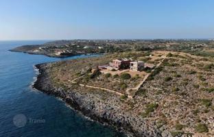 2-bedroom villa 175 m² in Akrotiri for 1,050,000 €