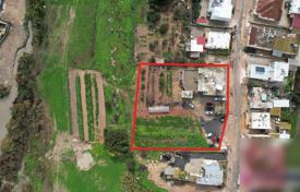 Shop and residential field in Sotira for 415,000 €