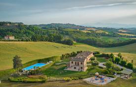 Estate with independent apartments, a swimming pool and gardens, Ponzano di Fermo, Italy for 1,800,000 €