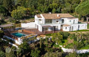 6-bedroom villa in Cavalaire-sur-Mer for 2,850,000 €