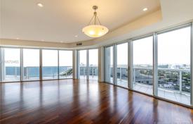 Elegant four-room apartment with ocean views in Bal Harbour, Florida, USA for 2,206,000 €
