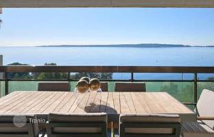 Corner renovated apartment with panoramic sea views in Californie Pezou, Cannes, France for 1,855,000 €