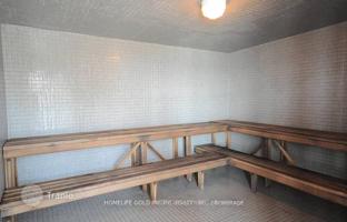 4-bedroom apartment in Queens Quay West for C$784,000