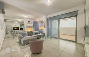 Furnished bright apartment near the sea in the center of Nafplio, Peloponnese, Greece for 365,000 €