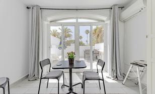 Studio apartment 57 m² in Playa de las Americas for 249,000 €