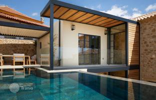 Furnished stone villa with a jacuzzi and a sea view, Lefktro Kardamyli, Greece for 1,100,000 €