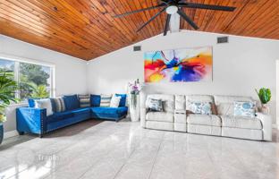 5-bedroom house 255 m² in Homestead for $645,000