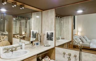 2-bedroom apartment 90 m² in Florence for 1,300,000 €