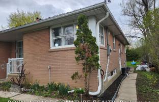 9-bedroom house in North York for C$1,906,000