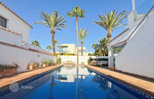 3-bedroom villa 123 m² in Marbella for 2,890,000 €