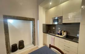 Florence (Florence) — Tuscany — Apartment for sale for 450,000 €