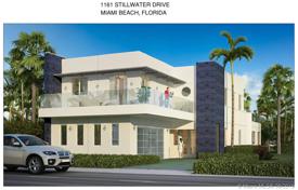 Townhome – Stillwater Drive, Miami Beach, Florida,  USA for $1,399,000