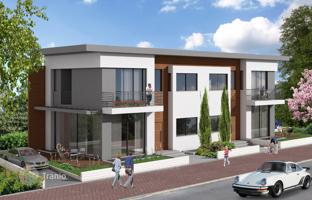 6-bedroom cottage 300 m² in Center District for $2,764,000