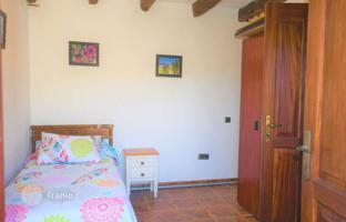 4-bedroom villa 359 m² in Santa Cruz de Tenerife for 535,000 €