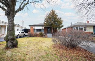 4-bedroom house in Etobicoke for C$1,450,000