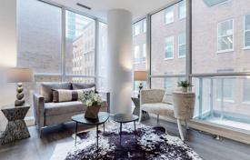 Apartment – Temperance Street, Old Toronto, Toronto,  Ontario,   Canada for C$1,061,000