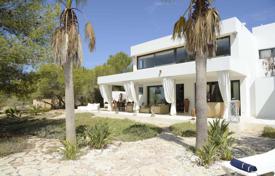 Beautiful new villa with a private garden, an outdoor swimming pool and a parking, Formentera, Spain for 19,300 € per week
