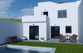 Townhouse near beach and golf courses, Murcia, Spain for 285,000 €