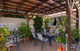 2-bedroom apartment 77 m² in Orihuela Costa for 215,000 €