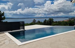 5-bedroom house 210 m² in Crikvenica for 930,000 €