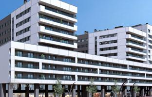 4-bedroom apartment in new building 129 m² in Badalona for 456,000 €