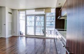 Apartment – Charles Street East, Old Toronto, Toronto,  Ontario,   Canada for C$595,000