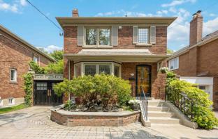10-bedroom house in East York for C$2,466,000