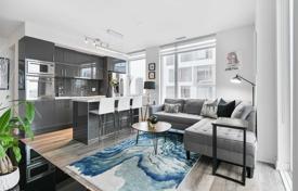 Apartment – Front Street West, Old Toronto, Toronto,  Ontario,   Canada for C$1,221,000