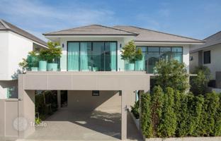 5-bedroom villa 345 m² in Pattaya for $373,000