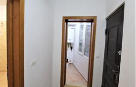 Apartament 3 camere Universitate — Bulevardul Balcescu — Bloc Consolidat 2006 for 129,000 €